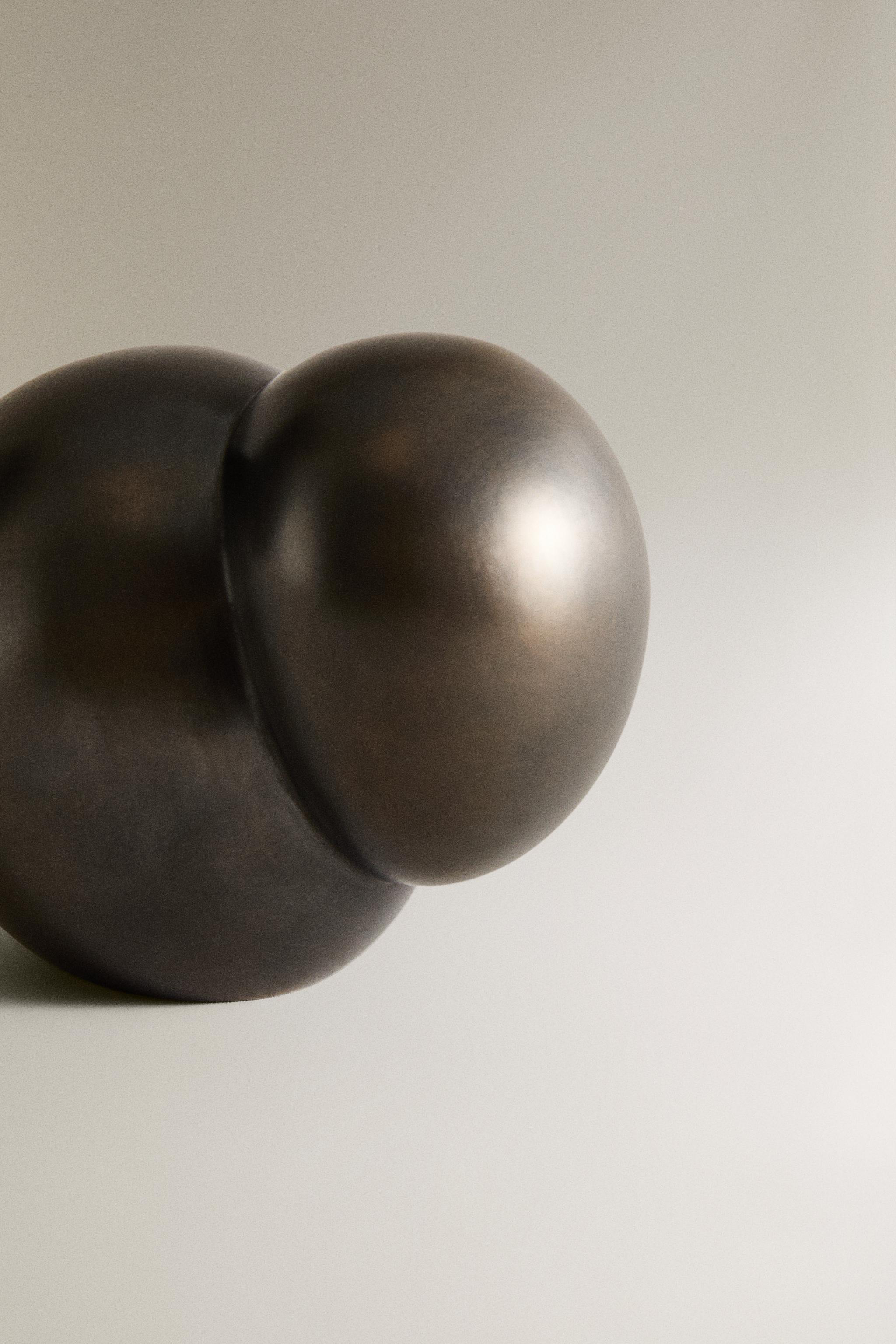 PETIT BRASS OBJECT I COLIN KING